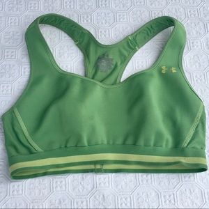 UA Pretty Green Ladies Medium Impact Sports Bra